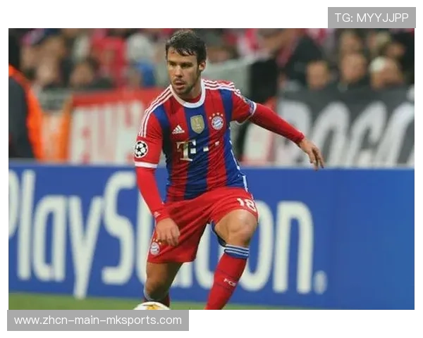 意甲战术趋势分析:三后卫体系复兴