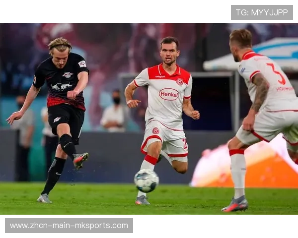 海登海姆0-3不敌莱比锡，保级形势严峻